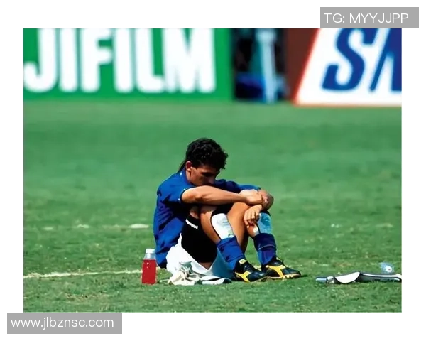 足球场上球星背后的女人们 她们如何撑起家庭与事业的双重压力